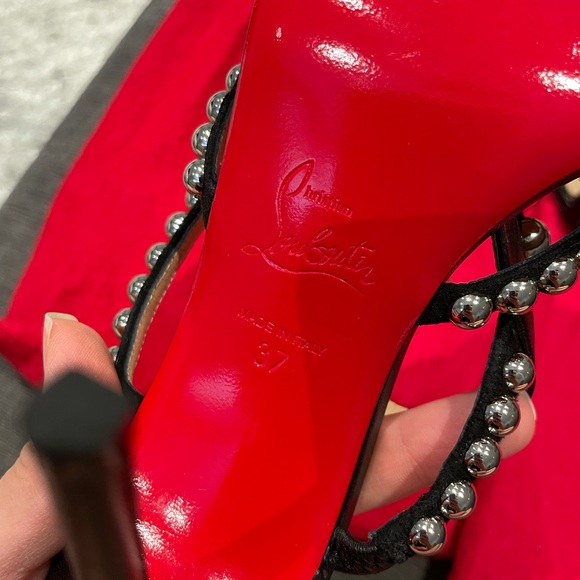 Christian Louboutin Black 100mm Leather Sandals - Picture 5 of 6